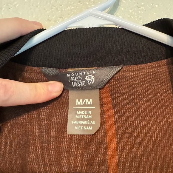 Mountain Hardware Blanket Lined Work Coat - Picture 5 of 9